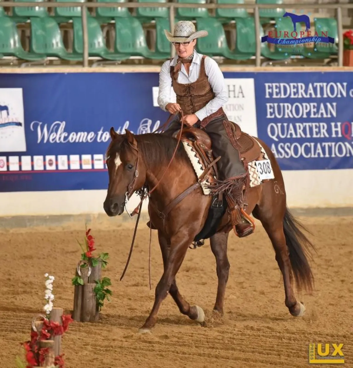 Porträt von Nicole Greb, Westernreittrainer im SaddleWorld-Trainerprogramm