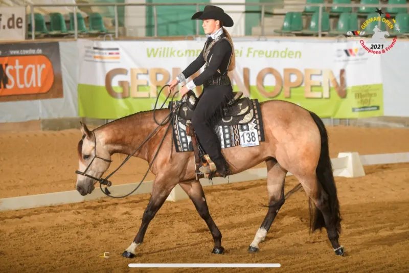 Lena Kirchner — Trainer im SaddleWorld-Trainerprogramm